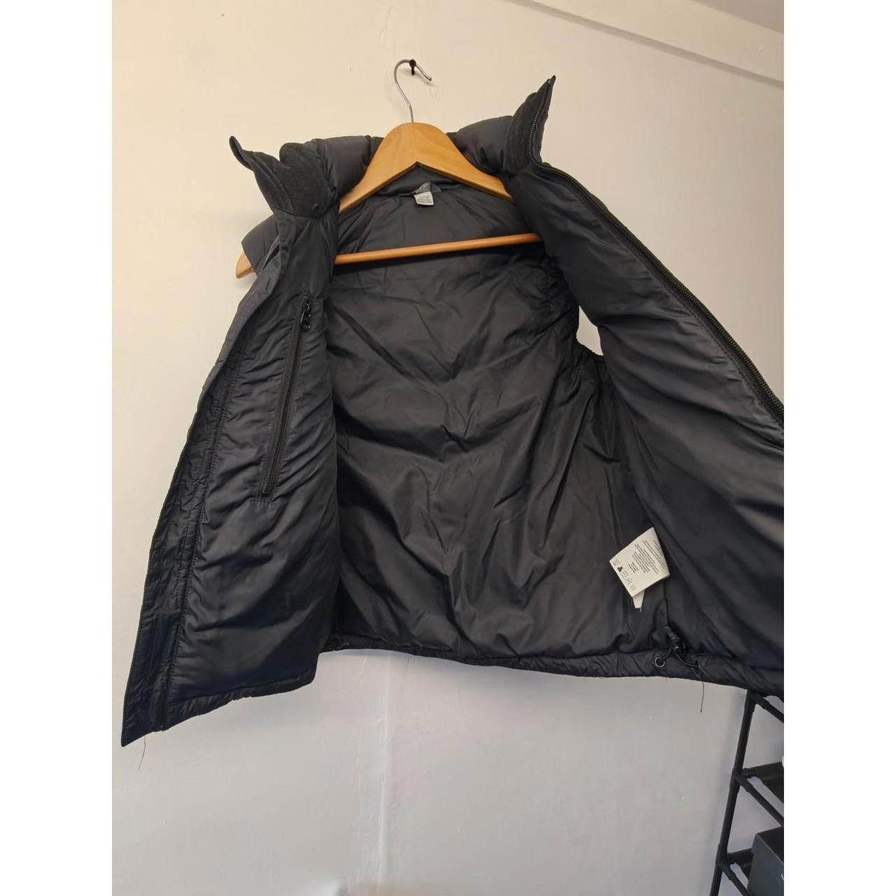 Mountain Equipment Puffer Vest Womens XS Down Insulation Zip Closure, Black image 4