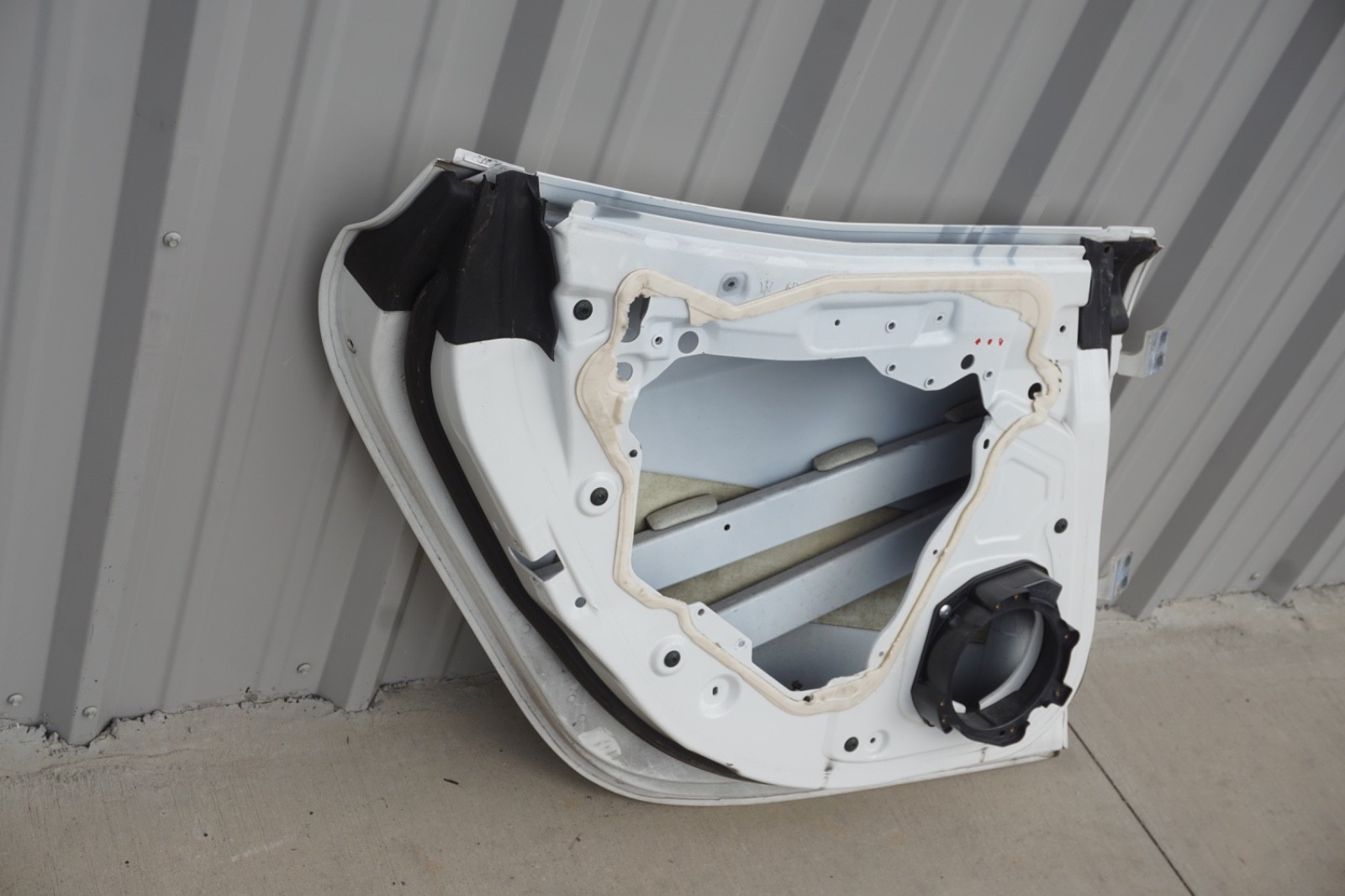 Maserati Ghibli 2014-2020 Rear Left Door panel