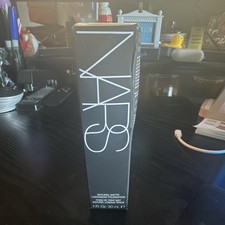 NARS Natural Matte Longwear Liquid Foundation Medium 3 Stromboli 1 fl oz/30 mL