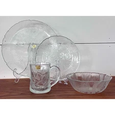 Canterbury by Arcoroc 4 Piece Place Setting Dinner Plate Salad Plate Bowl Mug 