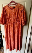 *SALE**Excellent Condition Pretty hearts Nobody’s Child Summer Dress Size 18 🧡