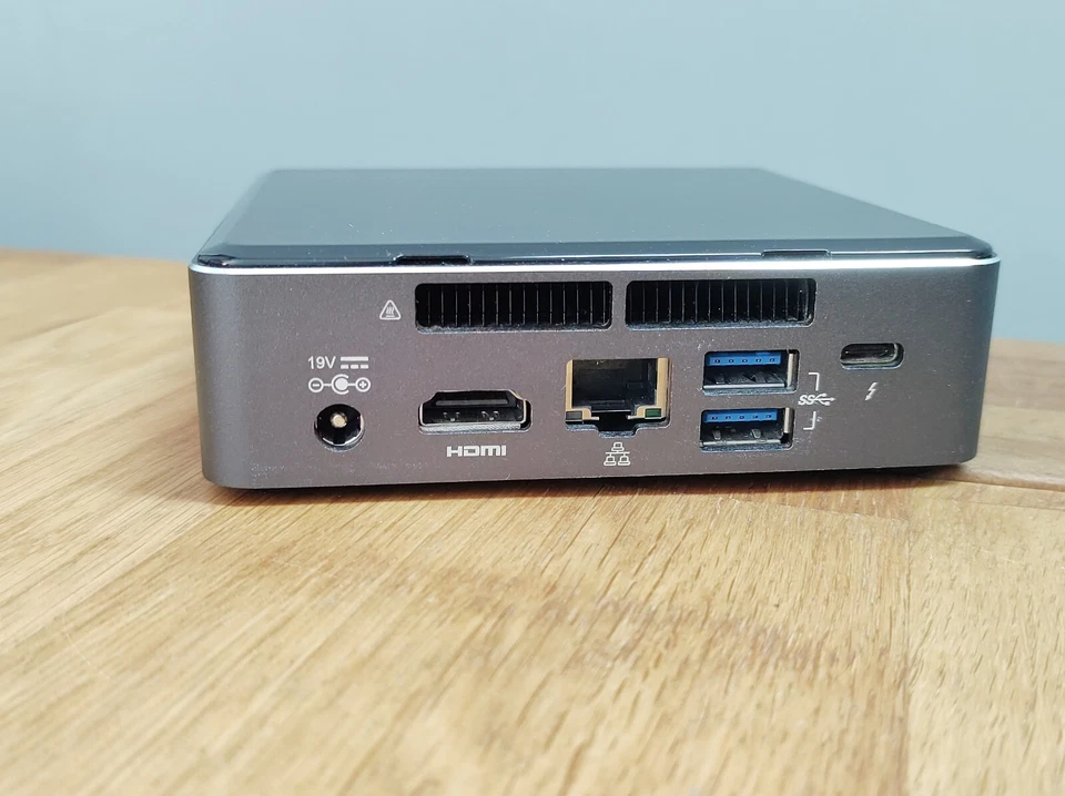 Intel NUC PC 7th Gen (NUC7i5BNK) - i5-7260U 8GB RAM 256GB SSD *USED - GOOD* - Image 4 of 4
