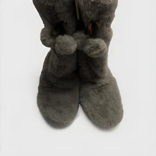JANE & BLEECKE WOMENS GRAY PLUSH FAUX FURR WINTER BOOTIE SLIPPERS SIZE M / L