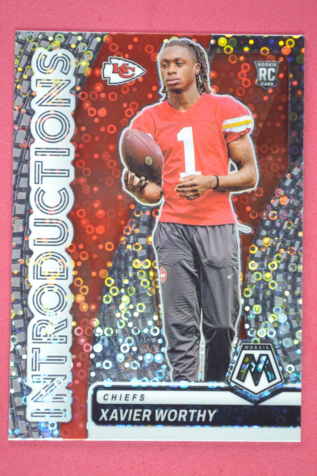 Xavier Worthy 2024 Panini Mosaic Introductions No Huddle Silver Chiefs #10
