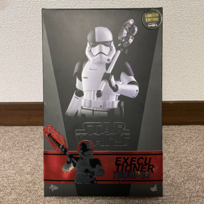Hot Toys MMS428 Star Wars The Last Jedi Stormtrooper Executioner