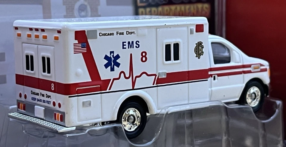 Corgi Very Rare c.1:76 Ford E350 Ambulance - Chicago CS90245 - Image 2 of 3