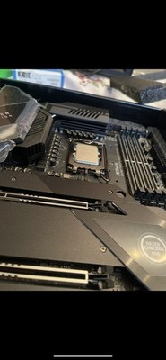 ASRock Z690 Taichi Razer Edition Intel LGA 1700 DDR5 ATX Wifi Motherboard