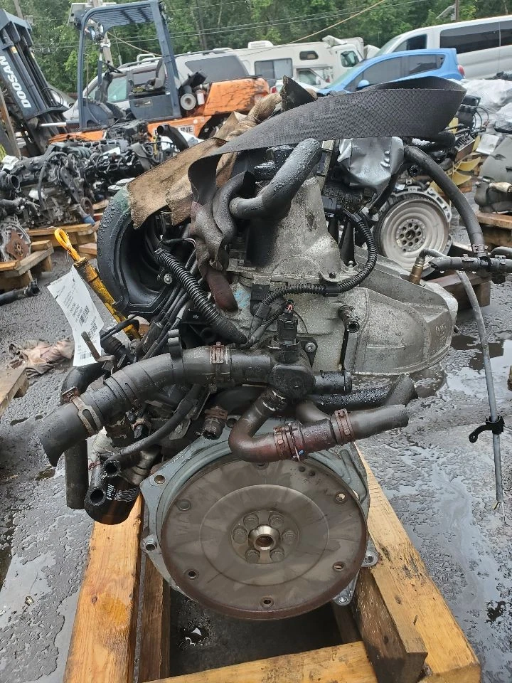 Used Engine Complete Assembly fits: 2013 Volkswagen Jetta 2.0L engine ID CBPA Gr - Imagem 4 de 4
