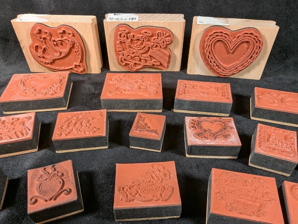 Estampillas de goma corazones y osos de peluche lote a granel de 20 estampillas artesanales de madera Foto 4 de 4