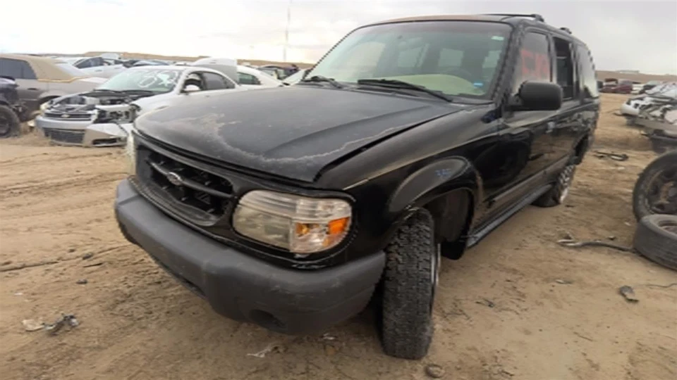 Used Automatic Transmission Assembly fits: 2000 Ford Explorer AT 6 cylinder 4.0L Foto 4 de 4