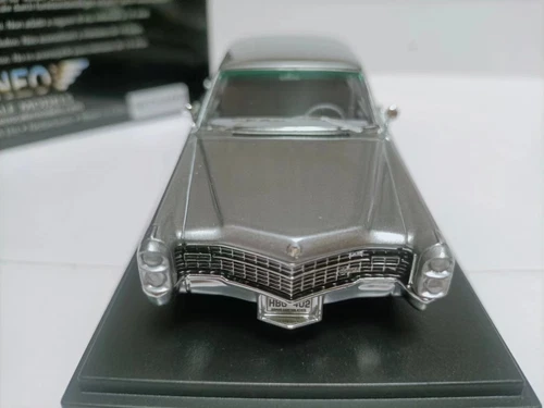 Neo 1/43 Cadillac Fleetwood 75 Limusina 1966 PandaVia-Model Collection - Imagen 17 de 43