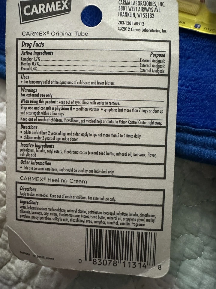 (3) Crema acondicionada de labios diaria Carmex 9 ingredientes curativos tamaño de viaje de 0,75 OZ Foto 3 de 3