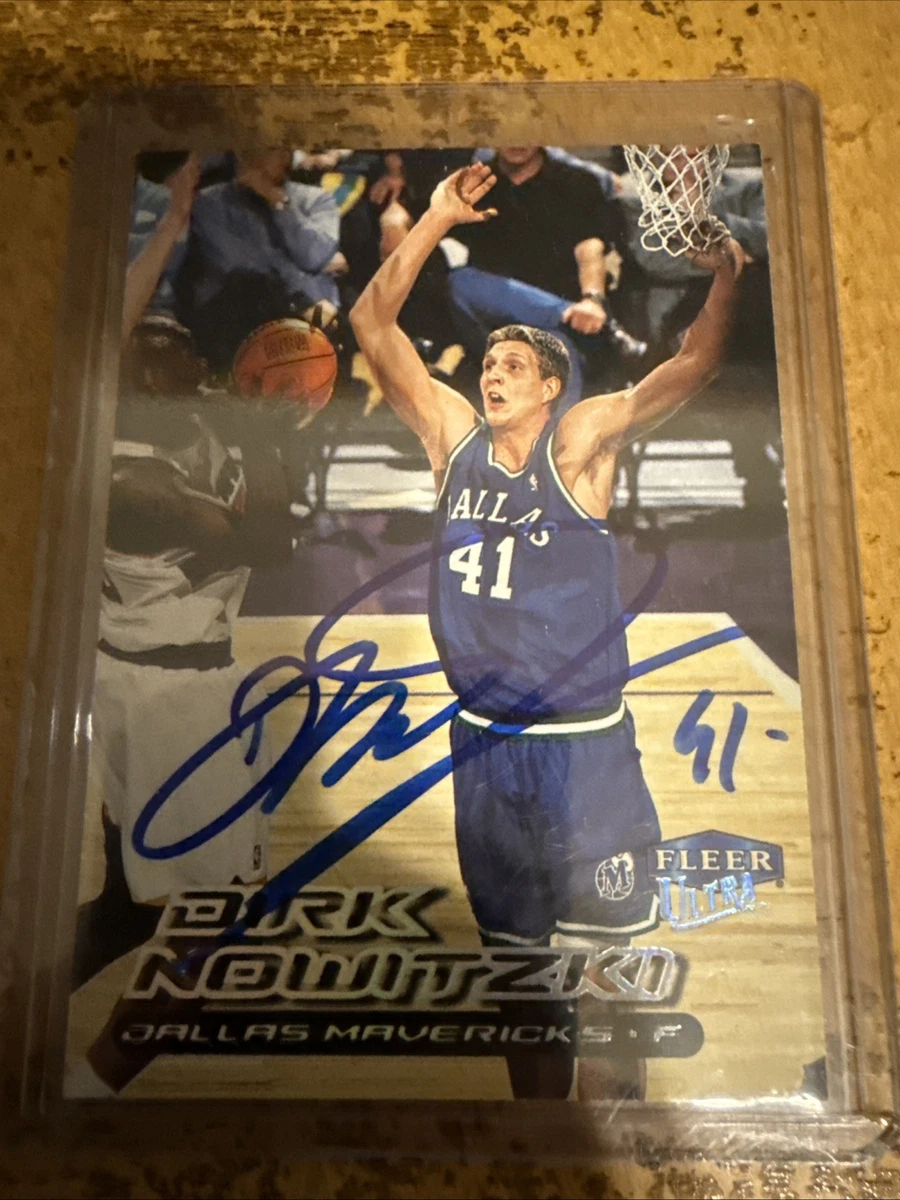 Dirk Nowitzki Basketball Autographed Sports Trading Cards for sale