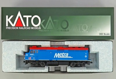 KATO HO 1/87 EMD F40PH Chicago Metra #149 Ravinia Diesel