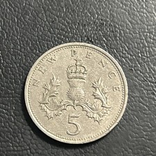 Coin United Kingdom Great Britain 1968 Five New Pence 5  F60