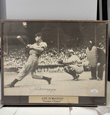 Joe DiMaggio Cards and Memorabilia Guide 51
