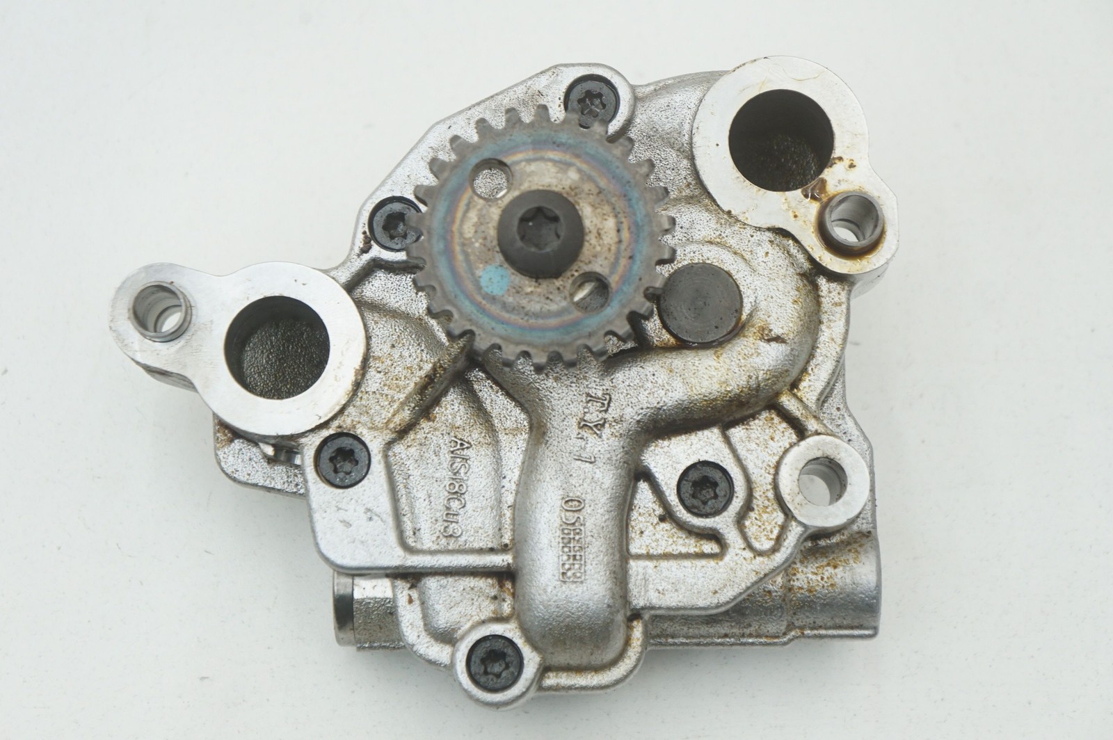 4.3l V8 Engine Dry Oil Pressure Pump OEM 6G33-6600-AB Aston Martin V8 Vantage 07