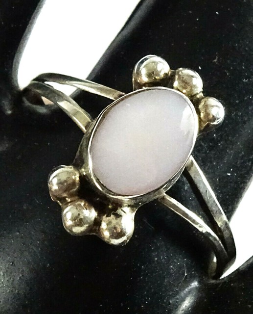 Mexico Taxco Sterling Silver Ring 925 White Stone Size 7 1/4 Mexican