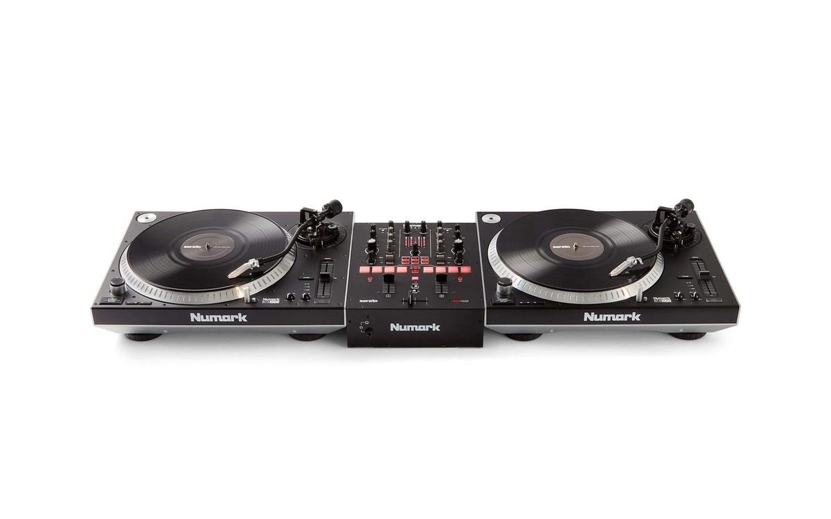 Numark Scratch DJミキサー Numark Scratch | Two-Channel DJ Scratch Mixer for Serato DJ Pro
