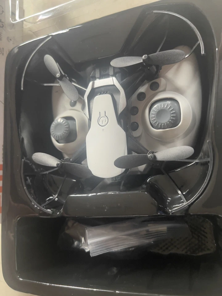 Eachine E61 Mini Drone - Image 3 of 4