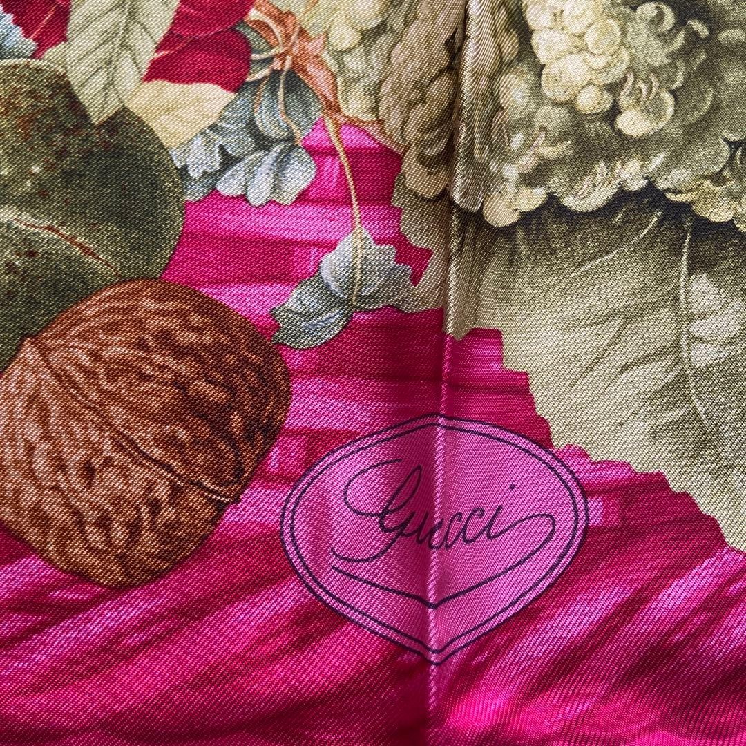 Gucci scarf with fruit design　86cm x 86cm thumbnail 6