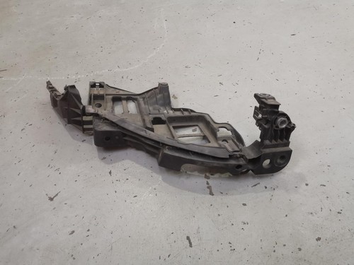 VOLKSWAGEN GOLF FRONT BAR BRKT/REINFORCEMENT BUMPER TO GUARD BRACKET (RH SIDE),