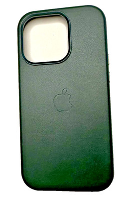 Apple Genuine Leather Case with MagSafe for iPhone 14 Pro - Forest Green
