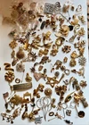 Vintage Estate Costume Jewelry Mixed Lot Gold & Silver Tone 100+ PCS Brooch Pin