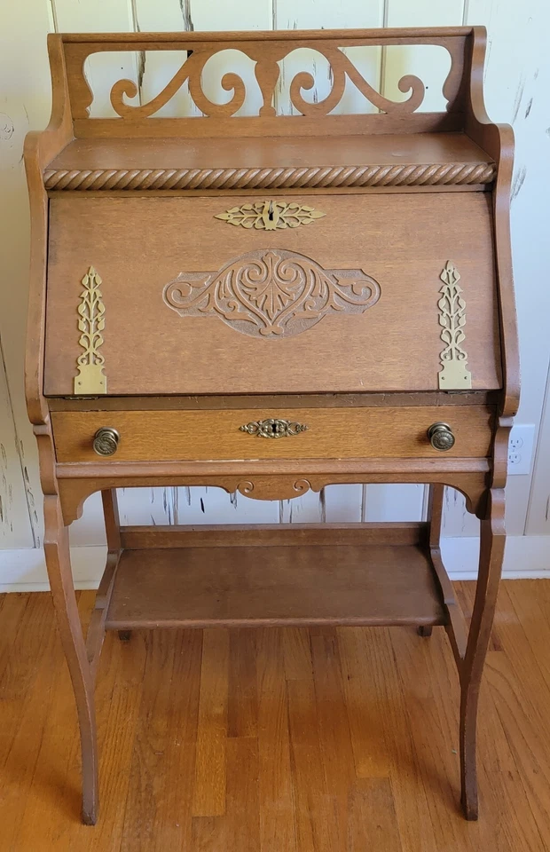 Desk Secretary Antique Drawer Shelf Colonial Book.  DELIVERY - Image 4 of 4
