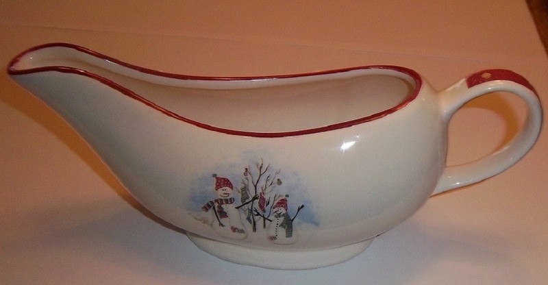 Royal Seasons SNOWMEN Gravy Boat
