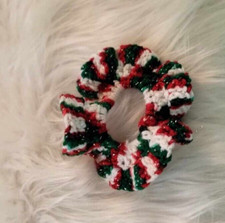 CHRISTMAS CROCHETED SCRUNCHIE SPARKLY GREEN RED AND WHITE