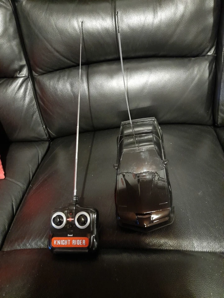 Hitari Knight Rider Remote Control And Scanner Lights And Sounds Car - Image 2 of 4