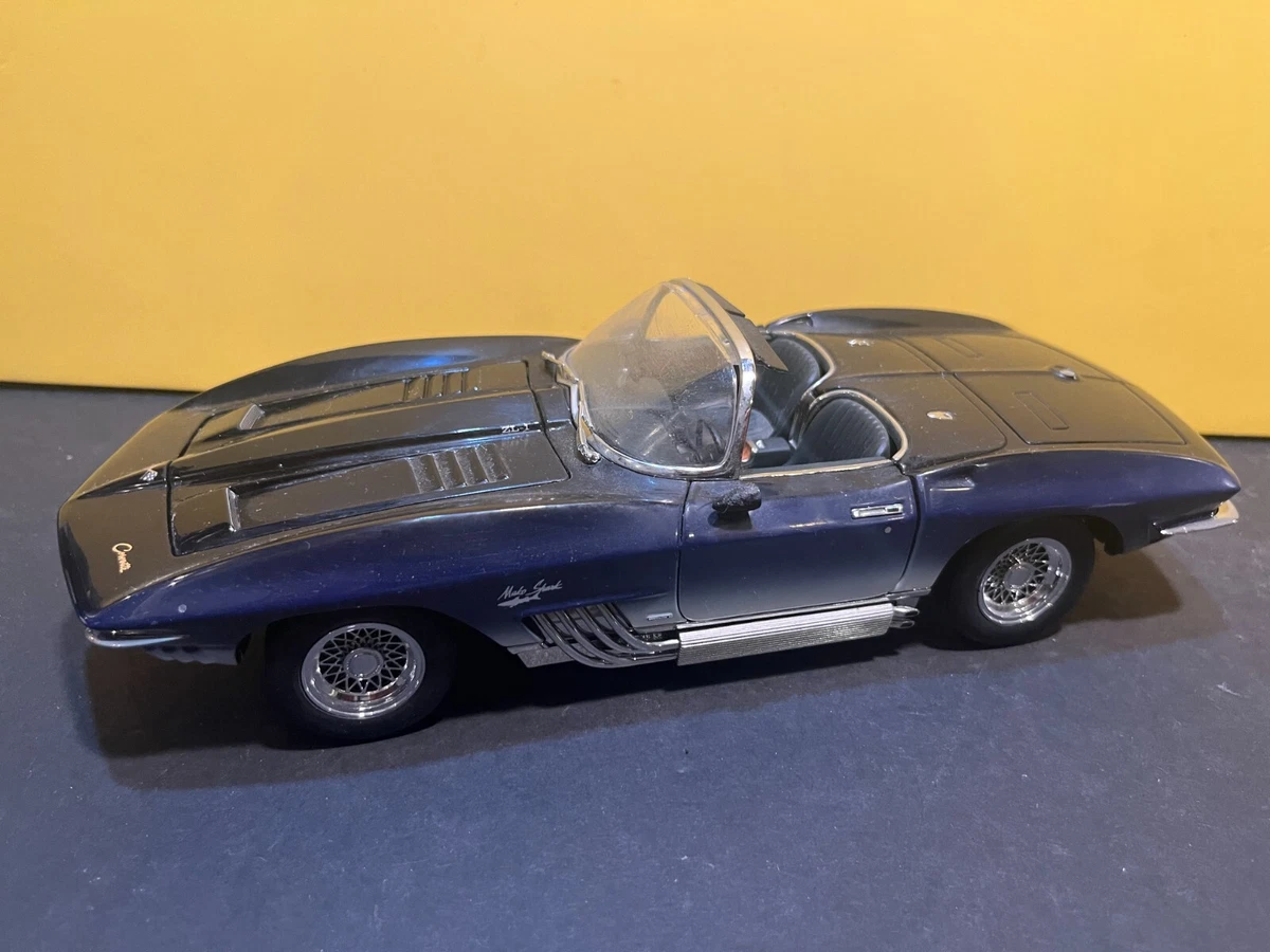 UT Chevrolet Corvette Contemporary Manufacture Diecast Cars for