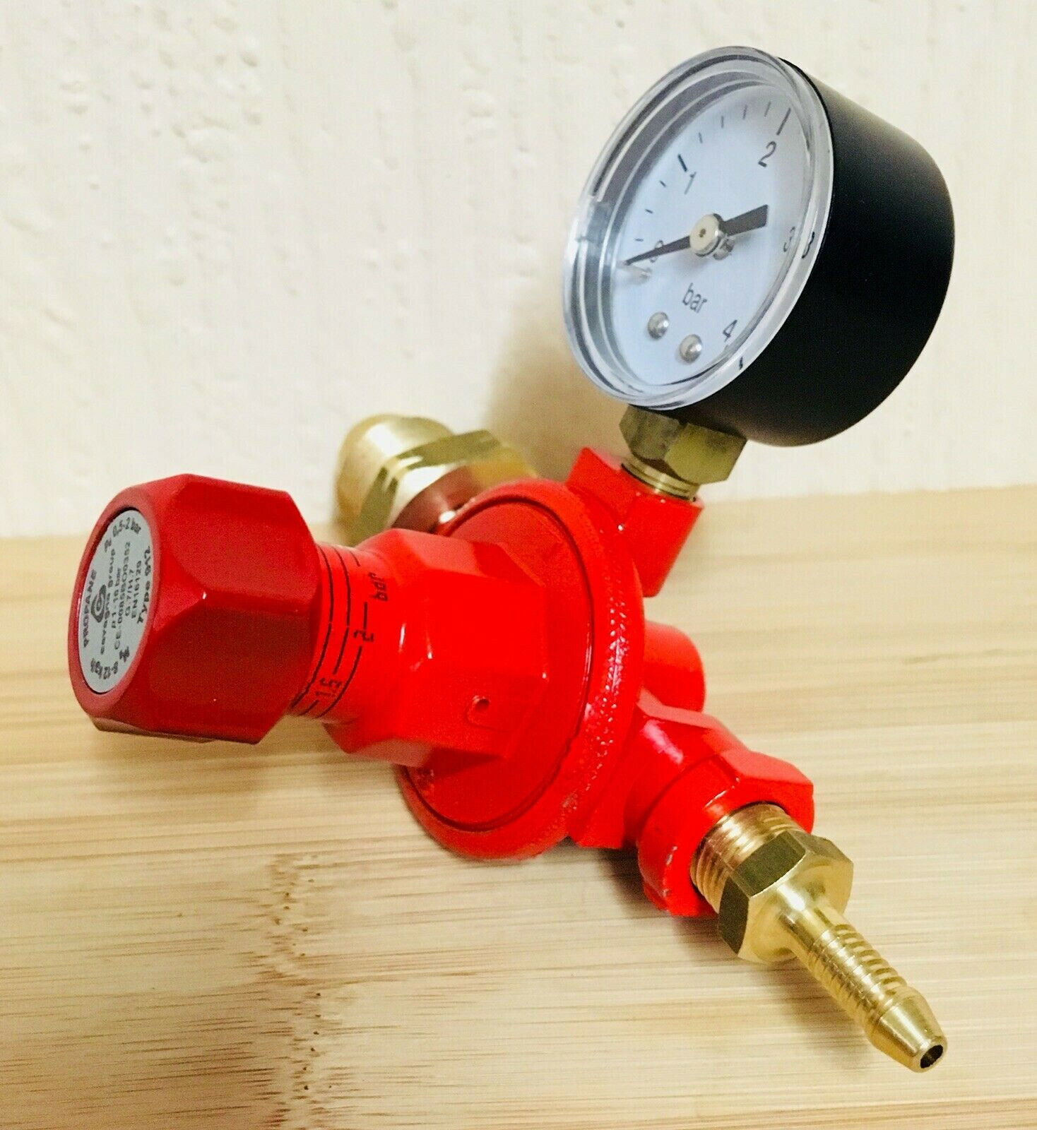 Reca 912 0.5 2 Bar High Pressure Propane Gas Regulator with Gauge eBay