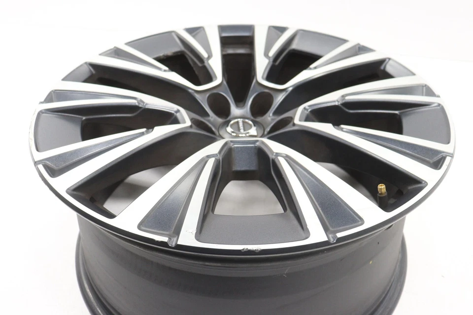 2016 - 2022 VOLVO XC90 WHEEL RIM ALLOY 20X9J ET38.5 OEM 32243456 - Image 4 of 4