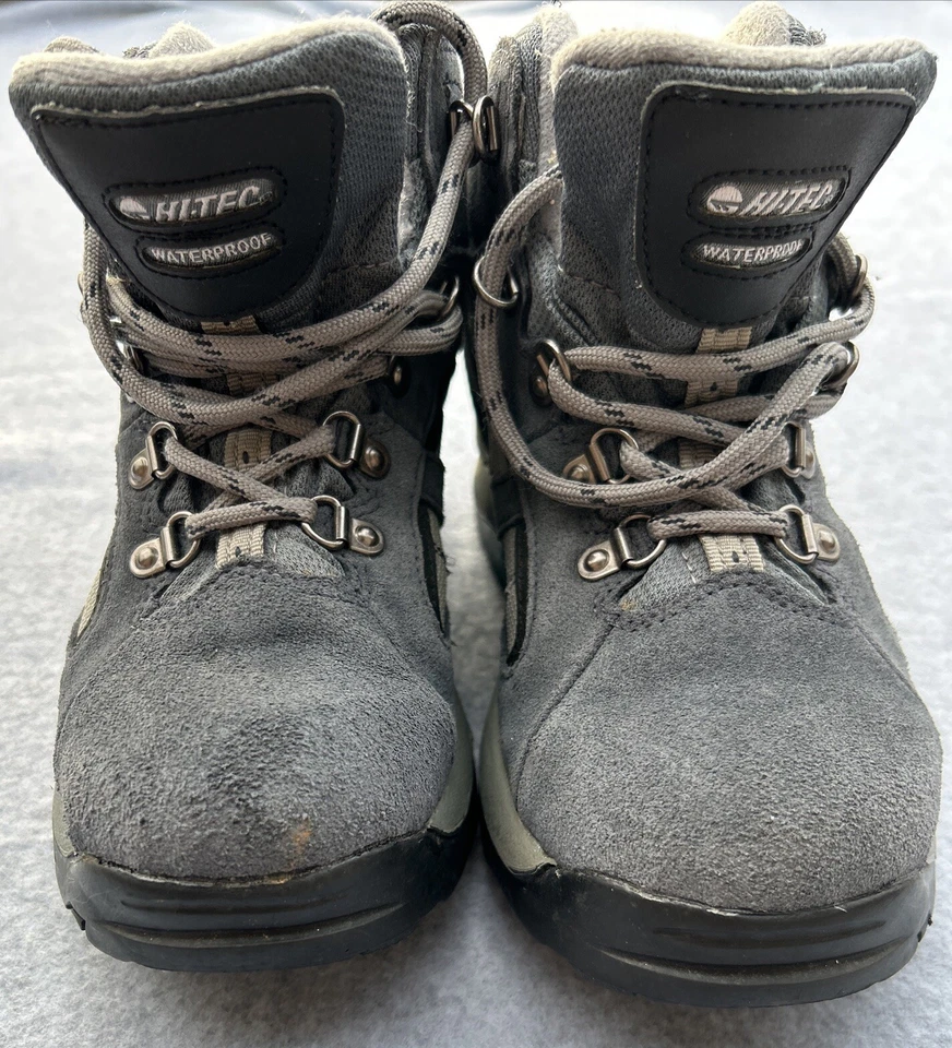 Hi-TEC Waterproof Brown Hiking Lace Up Boots Kids Junior Size 4, Suede. - Image 4 of 4