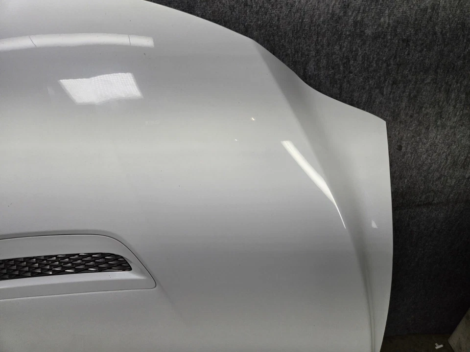 Conjunto de cubierta de panel de capó Lexus 15-24 Rc-F OEM Foto 2 de 4