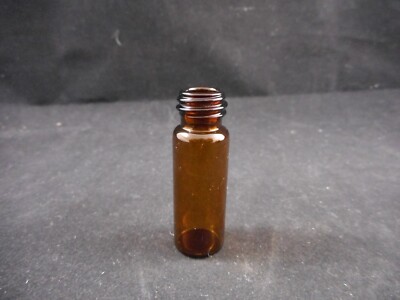 Laboratory Glass 4mL Amber Scintillation Vials 15 x 45mm Threaded 13-425 84/LOT