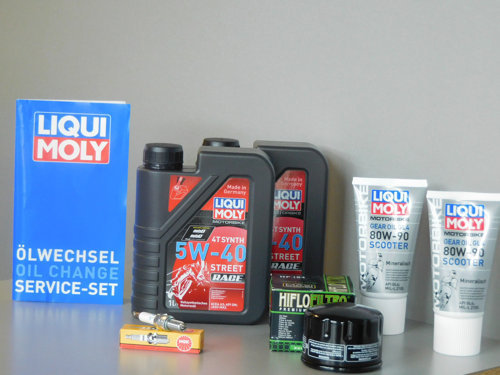 Maintenance Set Piaggio Beverly 400 Oil Filter Spark Plug Service Inspection