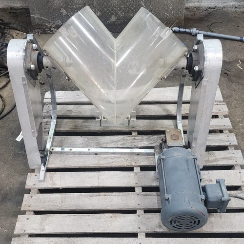 Patterson Kelley Liquid-Solids V Blender 1/3HP 115v LB-9003