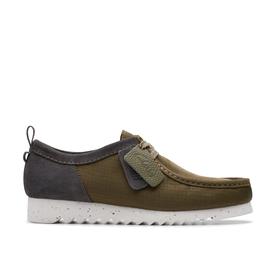 Sapatos casuais Clarks masculino Wallabee mocassim TRELo verde camurça