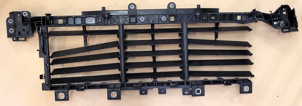 Porsche Cayenne [9Y0-805-519-G-OK1] Radiator Shutter Assembly