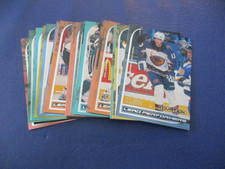 1999-00 UD OVATION LEAD PERFORMERS COMPLETE 20 HOCKEY CARD INSERT SET