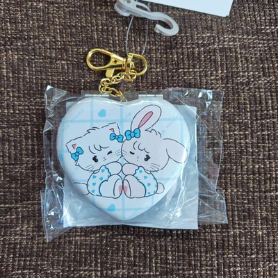#ad Lil a la mode compact mirror keychain #f71e0e $122.98