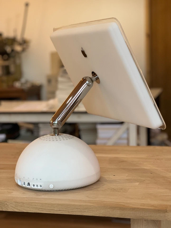 Great Condition + Working  Apple iMac G4 20" 1.25GHz PowerPC Model 4,5 2003 - Image 4 of 4