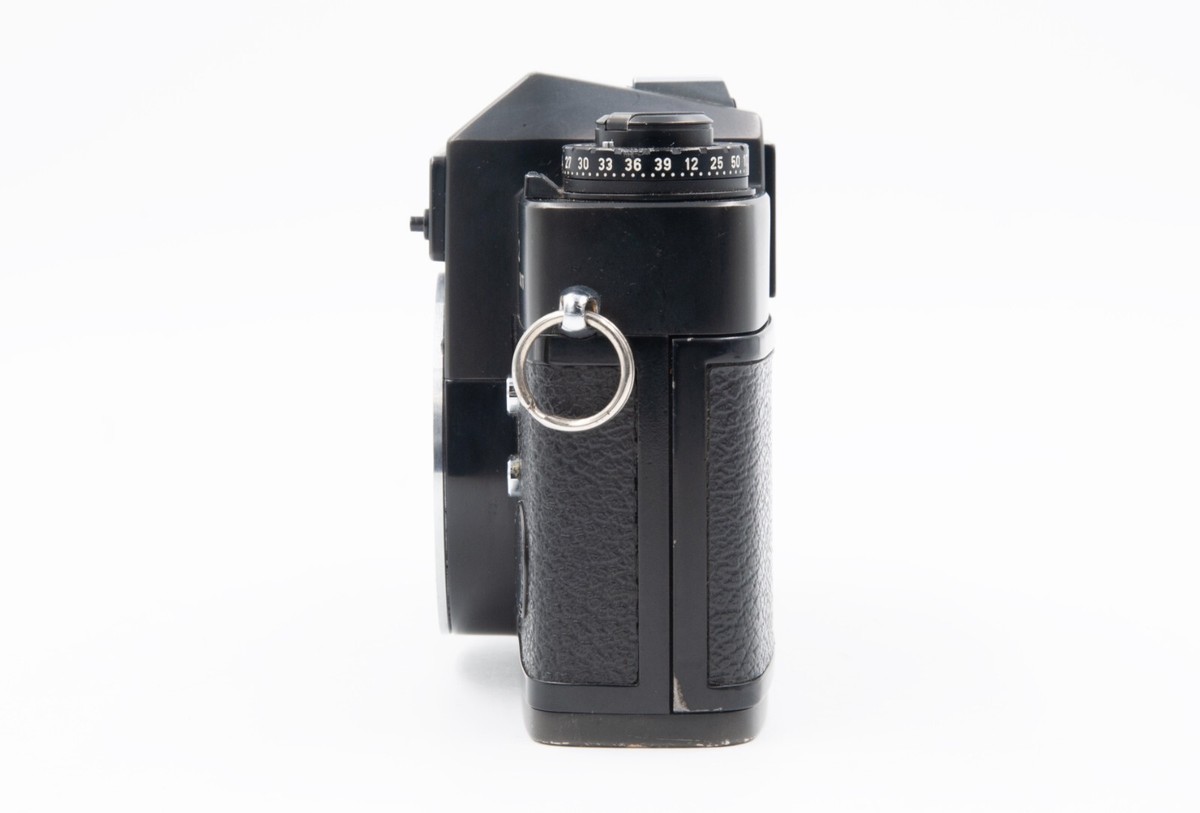 Leica Leicaflex SL2 MOT Black SLR 35mm Film Camera In Very Leica Leicaflex SL2 MOT Black SLR 35mm Film Camera In Very