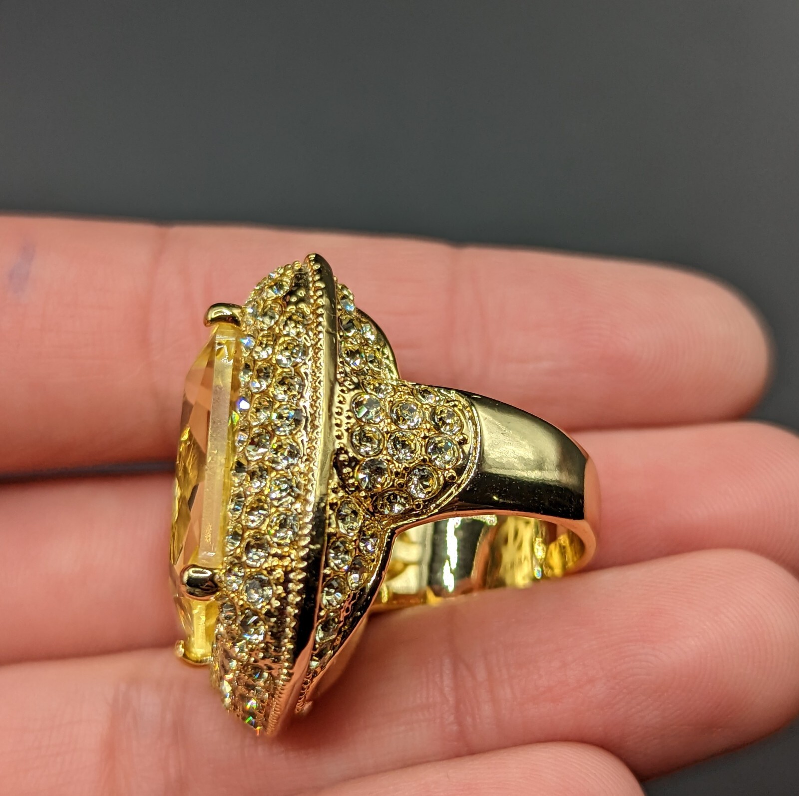 Joan Boyce Rock Your Ring Rectangular Jonquil Pav… - image 9