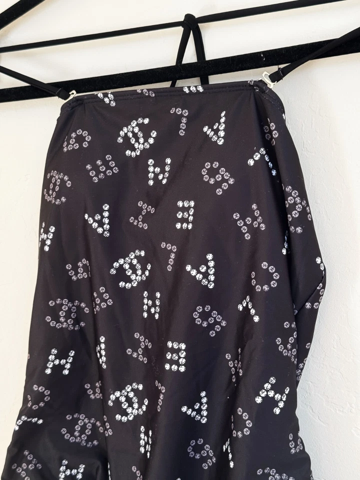Traje de baño de una pieza Chanel 20C nuevo logotipo CC NEGRO CRUDO FORRO SUPERIOR FR40 Foto 2 de 2
