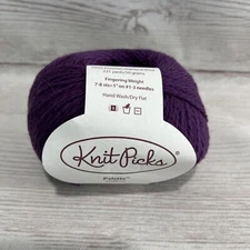 Knit Picks Palette Yarn 100% Peruvian Highland Wool 24571 Mulberry 231 yrds FrSH
