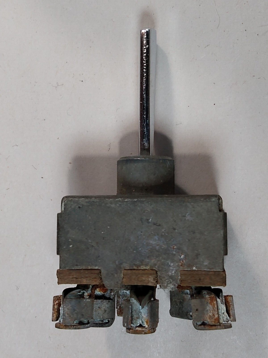 1954 Studebaker Commanders & Land Cruisers ~ Headlight Switch